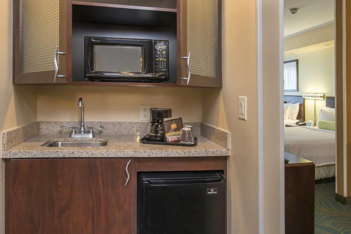 Springhill Suites Prince Frederick Exterior foto